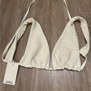 NWT Monday Swimwear Palm Springs Top size V, color Ivory